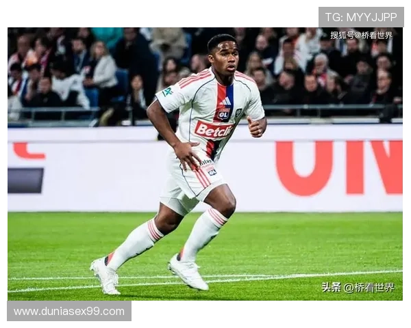 恩德里克 vs 罗克：巴西新生代中锋数据与战术角色对比分析